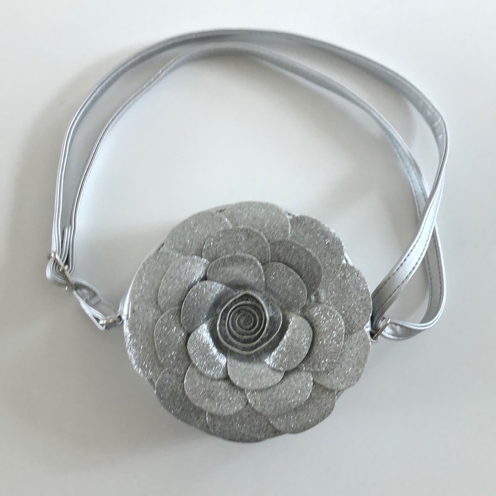 Cat and Jack Silver glitter flower purse for kids